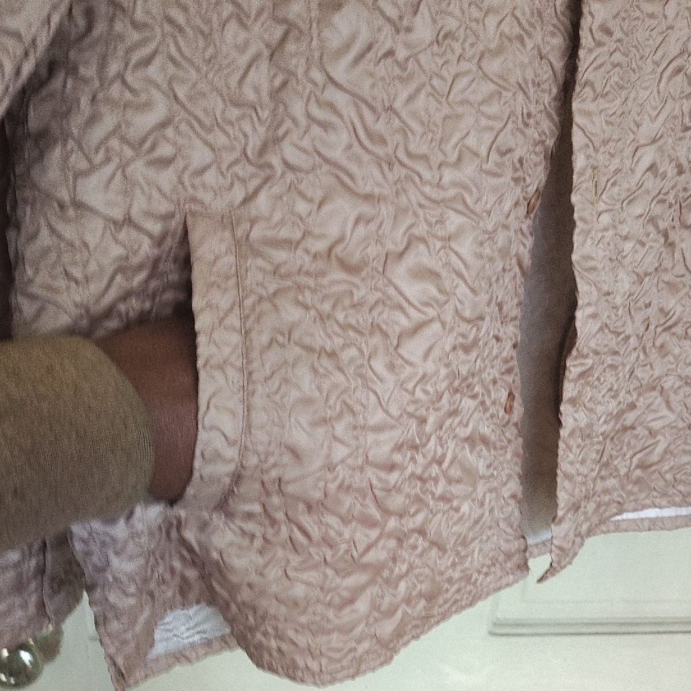 Forever 21 Crinkle Texture Shirt/Jacket! - Picture 5 of 5